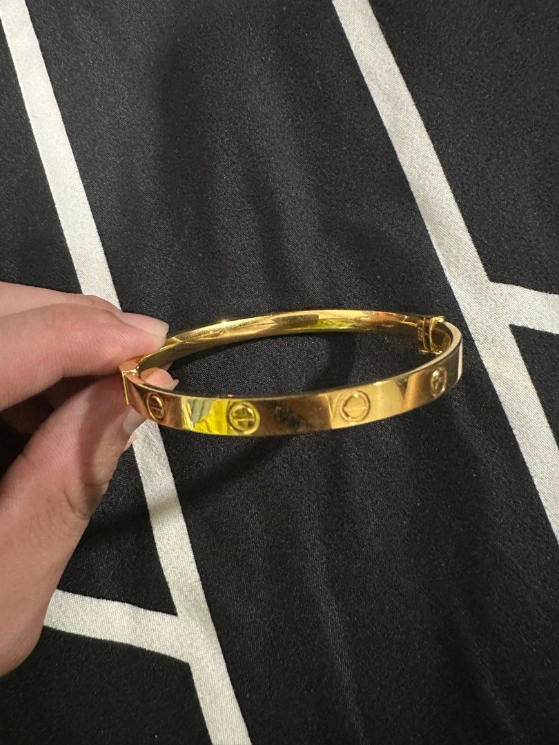 916 Cartier Bangle