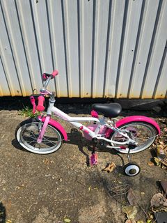 （分類：）位於 。 由 masterbike_andy 提交（商品編號 1329803281，圖片 1）。簡介： 。