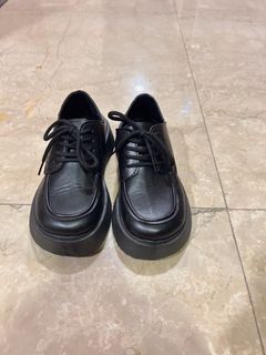 由 qoo61321 (刊登 ID 1329787523，圖片 1) 提交，位於 的 (類別：)，說明：。