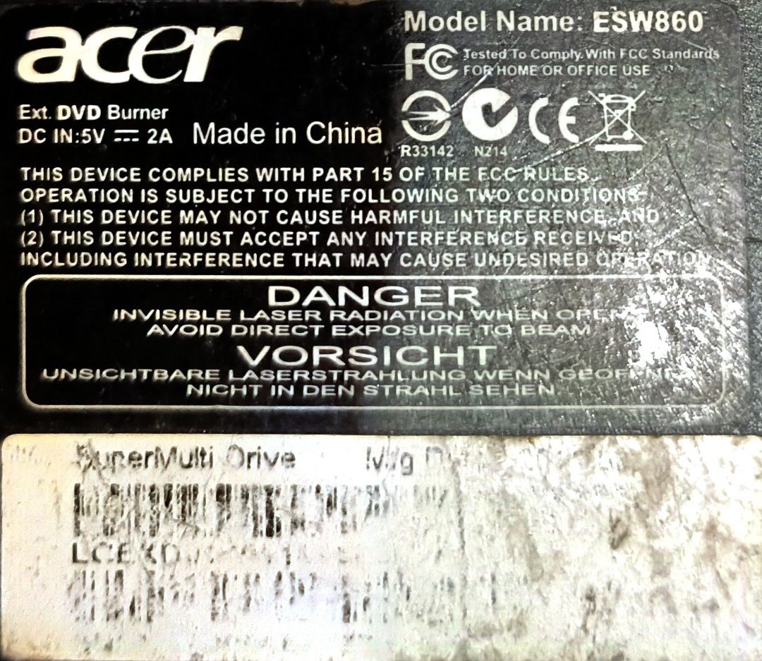 ACER Portable DVD Burner Writer Player (Category: Hard Disks & Thumbdrives) located in Quezon City. Submitted by olivia_philia (Listing ID 1329702004, Image 3). Description: old but working, seldom used, in good condition I have 2 of these, no more boxes. sold as is, no cables. Please zoom in on photos to see color and details. 💸Mode of Payment: GCash 🏍️Rider pickup OK Grab/Lalamove/Angkas etc. 🏠Location Pin for pickup: South Triangle, QC 📌FI