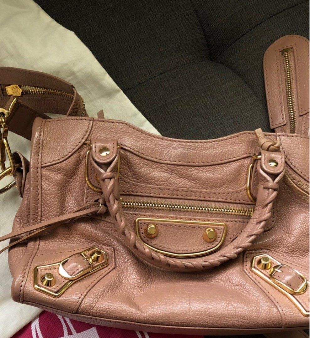 Authentic Mini Balenciaga Metallic Edge (Category: Luxury Bags & Wallets) located in Manila. Submitted by frommyclosetmnl (Listing ID 1329725818, Image 1). Description: AUTHENTIC MINI BALENCIAGA METALLIC EDGE with original dustbag, strap, mirror and entrupy certificate. Bought recolored from gieluxurybags (IG).