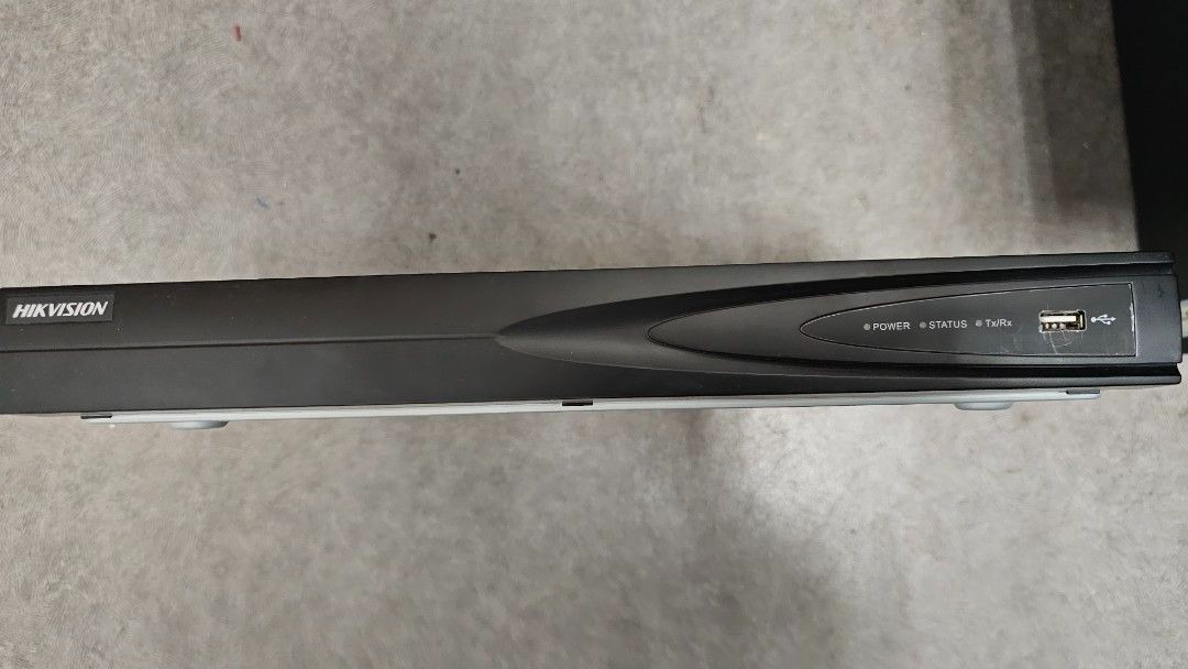 Bare Hikvision NVR 8 channel(DS7608NIE2/8P), Furniture & Home Living