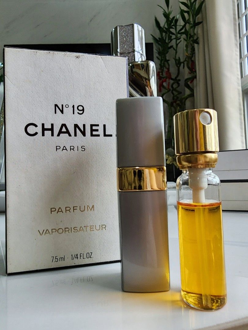 Chanel 19 parfum 7.5 ml clearance