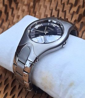 (Kategori: ) berada di . Dikirim oleh baraka_watch (ID iklan 1329680270, Gambar 1). Deskripsi: .