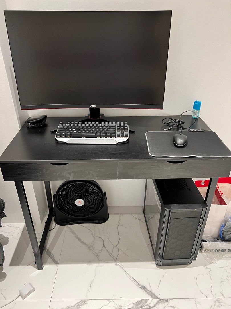 Complete gaming/work set up (Category: Desktops) located in Makati City. Submitted by alj777 (Listing ID 1329786110, Image 1). Description: ASUS b150m gaming Intel i5 2.6ghz ASUS gtx1060 3gb 16gb ram 120gb ssd 500gb hdd Monitor AOC 240hz (with 1 deadline on the bottom) All peripherals included.