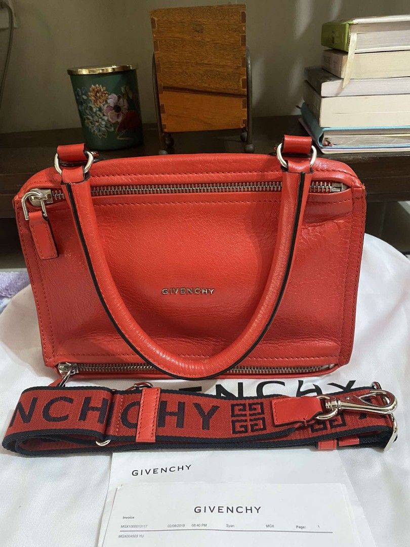 For sale (Category: Luxury Bags & Wallets) located in Bayugan. Submitted by daniel2019 (Listing ID 1329689985, Image 2). Description: Givenchy Pandora small size as new condition.