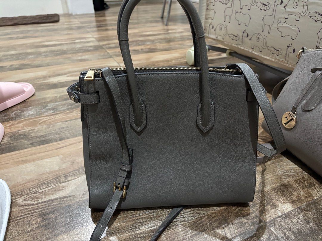Furla Pin Tote Bag Grey (Category: Luxury Bags & Wallets) located in Taguig. Submitted by user51982 (Listing ID 1329670036, Image 2). Description: RFS: decluttering.