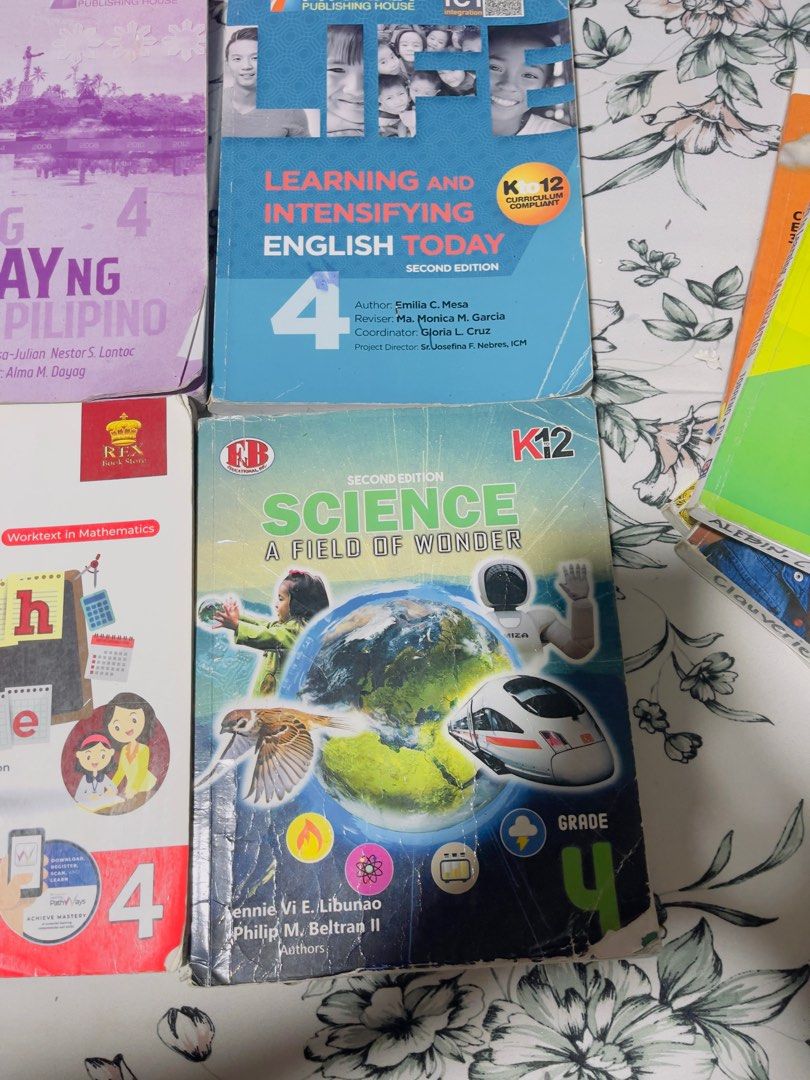 Grade 4 Private School Books (take all) (Category: Textbooks) located in Baguio. Submitted by claudnibela (Listing ID 1329774737, Image 2). Description: Grade 4 Books: 2 Sets Available (1 set sold) Learning and Intensifying English Today Pinagyamang Pluma Science A Field of Wonder Math for Life Bagong Lakbay ng Lahing Pilipino Meeting Jesus in the Gospels - The books I’m selling are gently used and well cared for. Most pencil marks have been eras