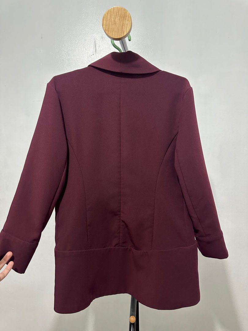 HARLOWE GRAHAM Maroon Cardigan Blazer Women s Fashion Coats Jackets and Outerwear on Carousell