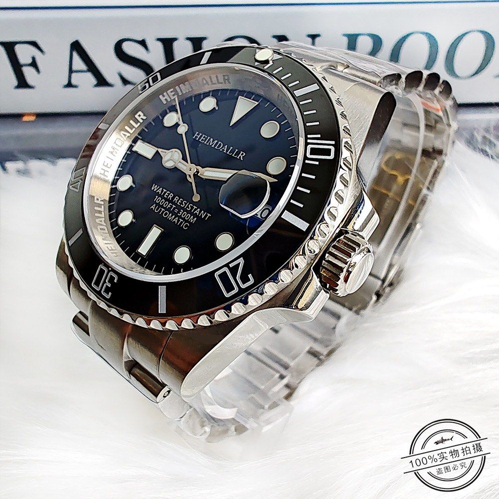 Heimdallr shark submariner 2025