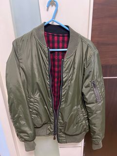 Izzue軍綠色外套 雙面穿著64235515556225110