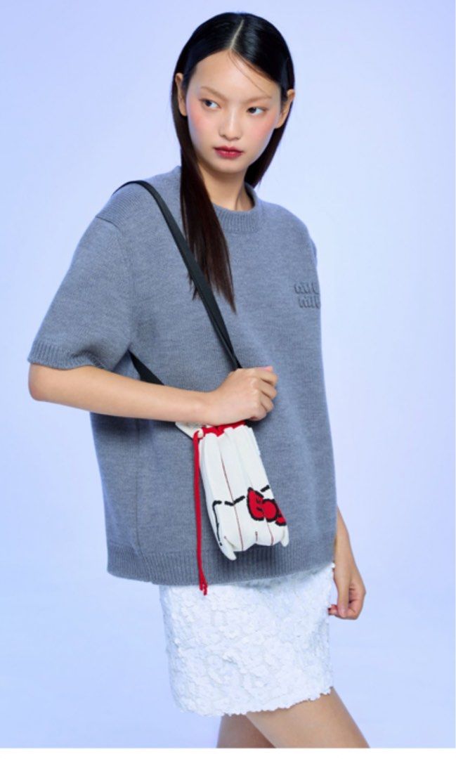 【JOSEPH&STACEY】LuckyPleatsKnit WaterBottlePouch HelloKitty Exclusive] Lucky Pleats Knit Water Bottle Pouch 50th Hello