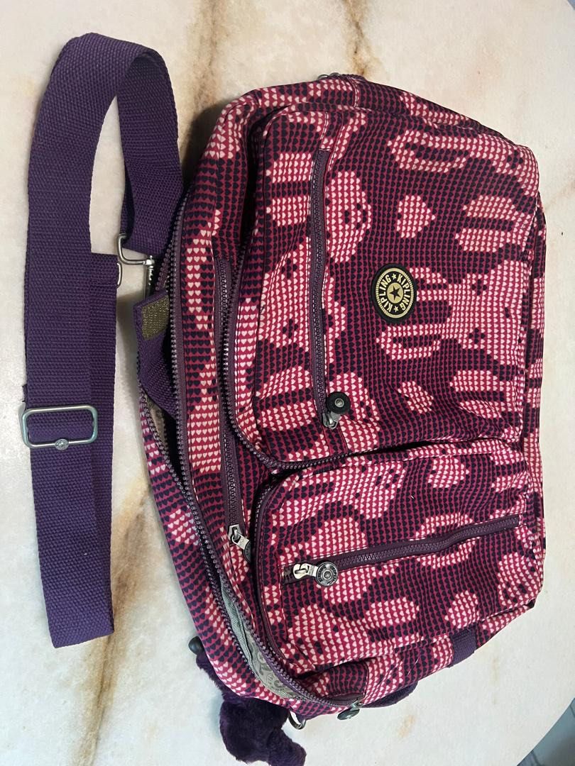 Kipling backpack (Category: Backpacks) located in Seremban. Submitted by manessy (Listing ID 1329700702, Image 2). Description: KIPLING Tapak : 30cm Tinggi : 42cm Condition 8/10 .