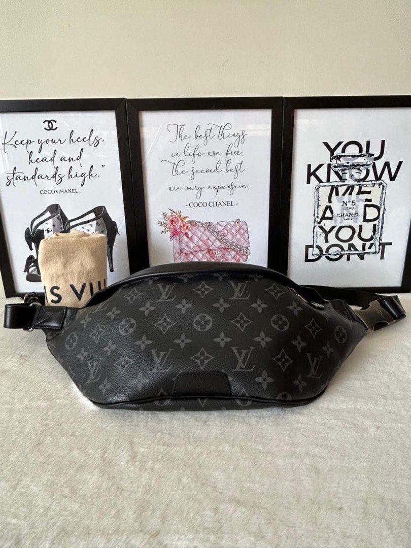 L V Eclipse BumBag (Category: Luxury Bags & Wallets) located in Manila. Submitted by bagislifeshop (Listing ID 1329693200, Image 1). Description: ☑️Available in Pampanga ✅Date code: SA5119 ✅Condition: 8.8./10 ✅Material: Monogram eclipse canvas ✅Dimension: 47 X 20 X 9CM ✅Inclusion: Replacement Dustbag .