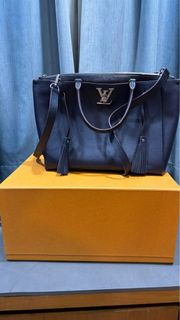 (Category: ) located in . Submitted by kashness (Listing ID 1329793951, Image 1). Description: .