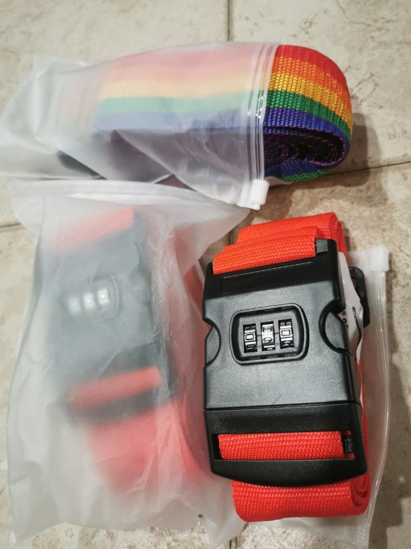 Luggage strap belt clearance