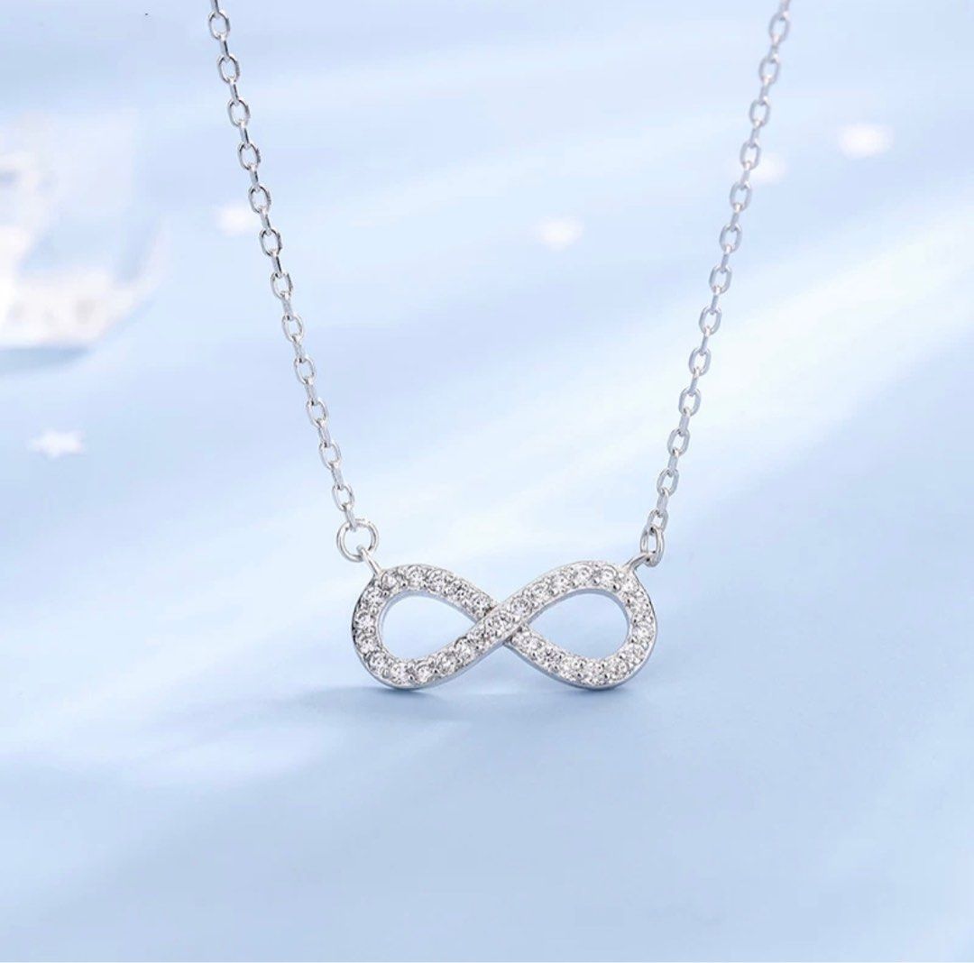 Necklace Infinite Crystal Pendant