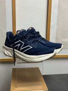 (Category: ) located in . Submitted by solestreet (Listing ID 1329774949, Image 1). Description: .