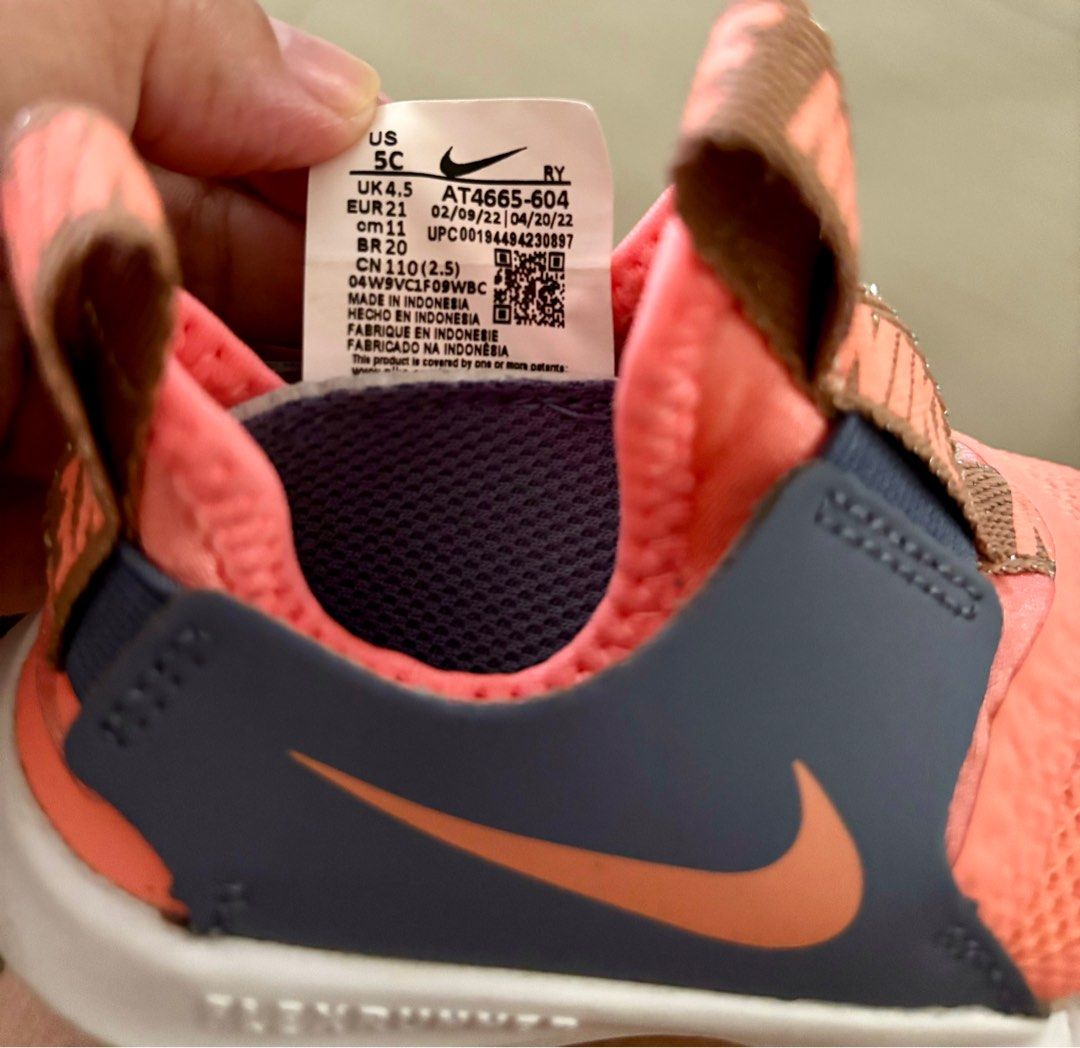 Nike Baby's Flex Runner Shoes (Category: Babies & Kids Fashion) located in Cabuyao City. Submitted by KJA_0806 (Listing ID 1329701102, Image 3). Description: Lightweight and flexible. Seldom used. No more box Size: 5C rfs: outgrown .