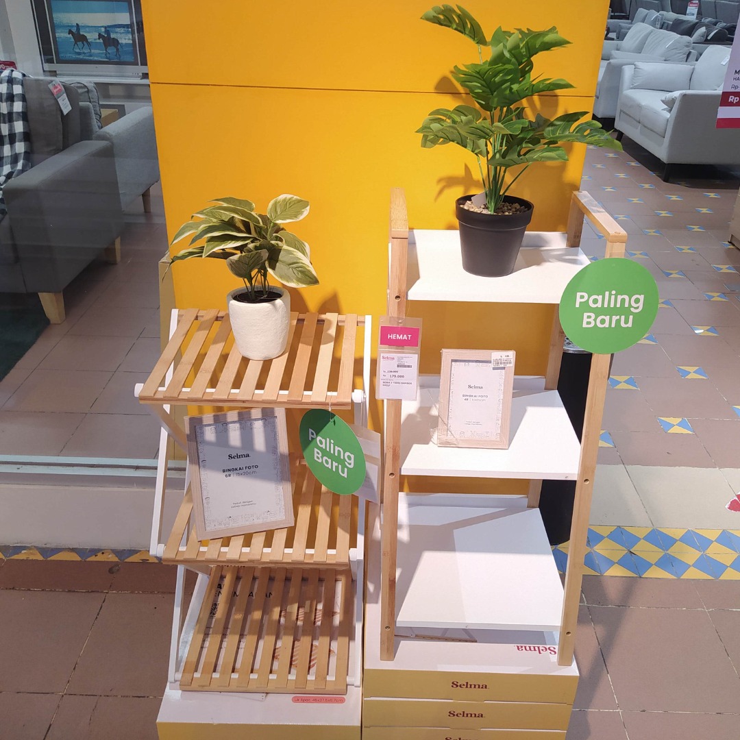 Rak penyimpanan estetika, Perabotan Rumah di Carousell