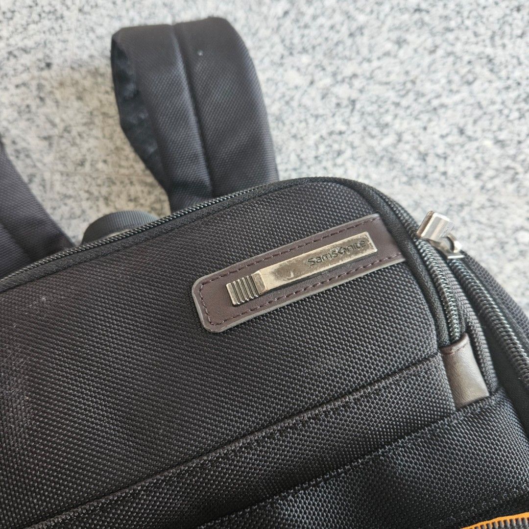 SAMSONITE KOMBI BACKPACK Men s Fashion Bags Backpacks on Carousell