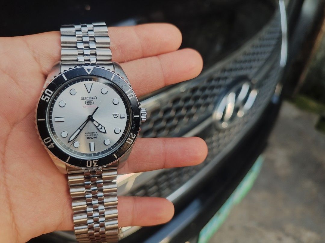 Seiko 5 Sports SRPB87K1