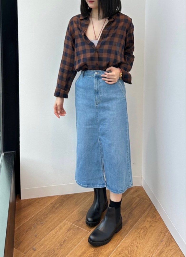 Uniqlo denim midi skirt hot sale