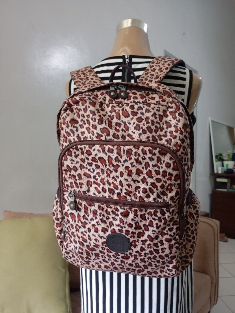 UREX backpack (Category: Backpacks) located in Cabanatuan. Submitted by oompfcollection (Listing ID 1329753873, Image 1). Description: In good condition, with minimal signs of use. MOP: GCash, Maya, Gotyme, BPI Price excludes SF.