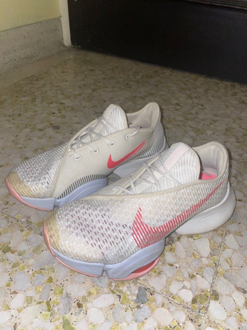 Women Nike Shoes US 6