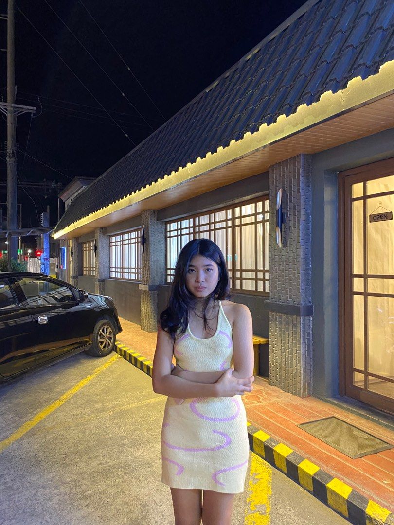 Yellow Halter dress (Category: Dresses) located in Subic. Submitted by joyclutter (Listing ID 1329679162, Image 2). Description: .