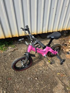 （分類：）位於 。 由 masterbike_andy 提交（商品編號 1329890999，圖片 1）。簡介： 。