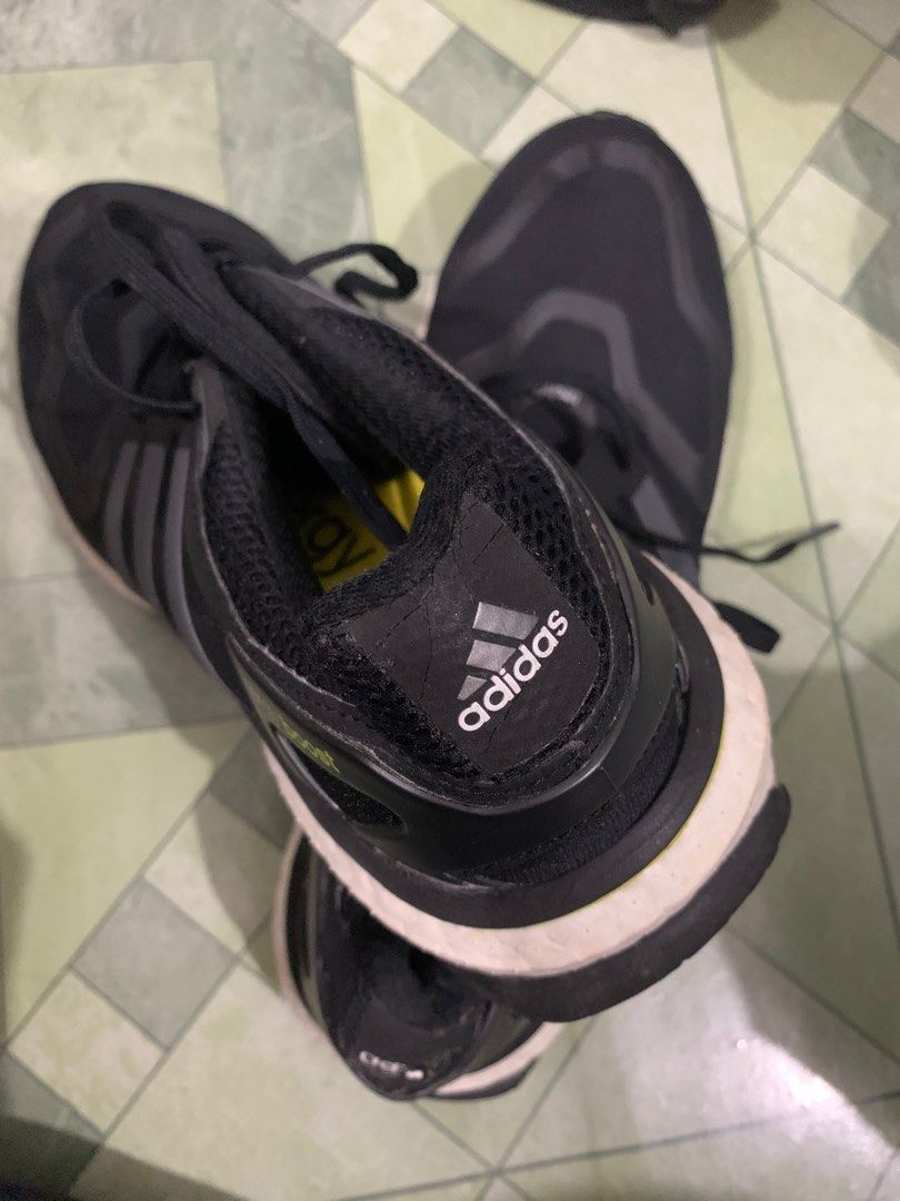 Adidas Rubber shoes- Black (Category: Sneakers) located in Makati City. Submitted by armigr (Listing ID 1329888573, Image 2). Description: Adidas rubber shoes coloured black for sale! W/o box.