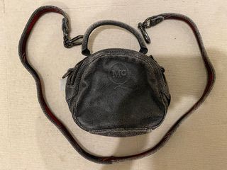 （分類：）位於 。 由 carterlaw 提交（商品編號 1329972083，圖片 1）。簡介： 。