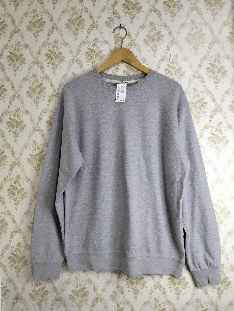 Alvinclo crewneck import Fesyen Pria Pakaian Atasan di Carousell