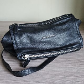 (Kategori: ) berada di . Dikirim oleh mahalia_preloved (ID iklan 1329910263, Gambar 1). Deskripsi: .