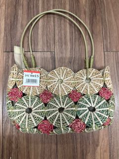 (Category: ) located in . Submitted by herrcloset (Listing ID 1329951317, Image 1). Description: .