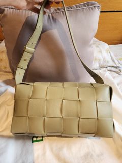 （分類：）位於 。 由 cheng.852 提交（商品編號 1329856332，圖片 1）。簡介： 。