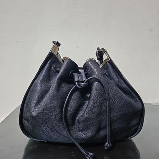 (Kategori: ) berada di . Dikirim oleh daveraphaela (ID iklan 1329891719, Gambar 1). Deskripsi: .