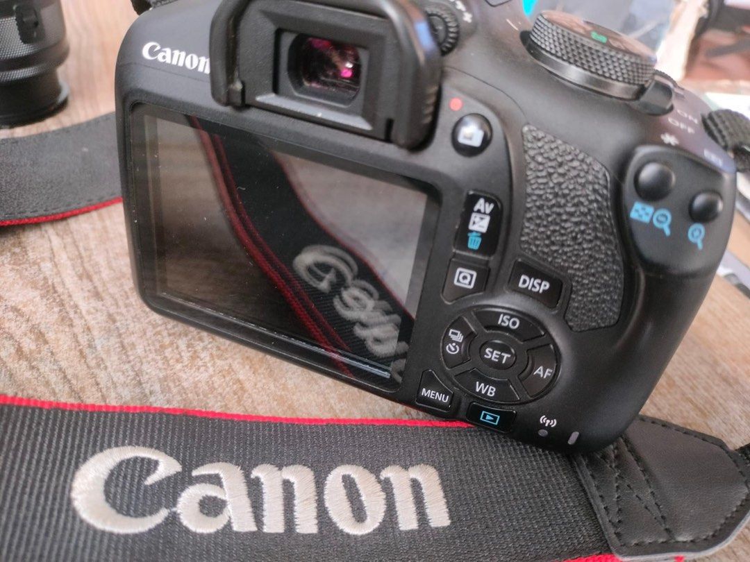 Canon camera (Category: Electronics Others) located in Melbourne. Submitted by kenkuru_847 (Listing ID 1329991682, Image 2). Description: I bought it for my son before he passed away in a car accident couple weeks ago. Have been very depressed and it also makes me to be remembering the bad incident I don’t want this anymore so l want to giveaway and make it freebies to anyone that can afford the shipping cost to send it and to ease my mind. pleas