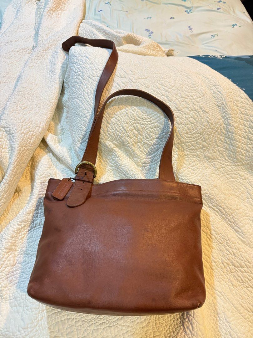 Coach 牛皮包/原皮色, 名牌精品, 精品包與皮夾在旋轉拍賣