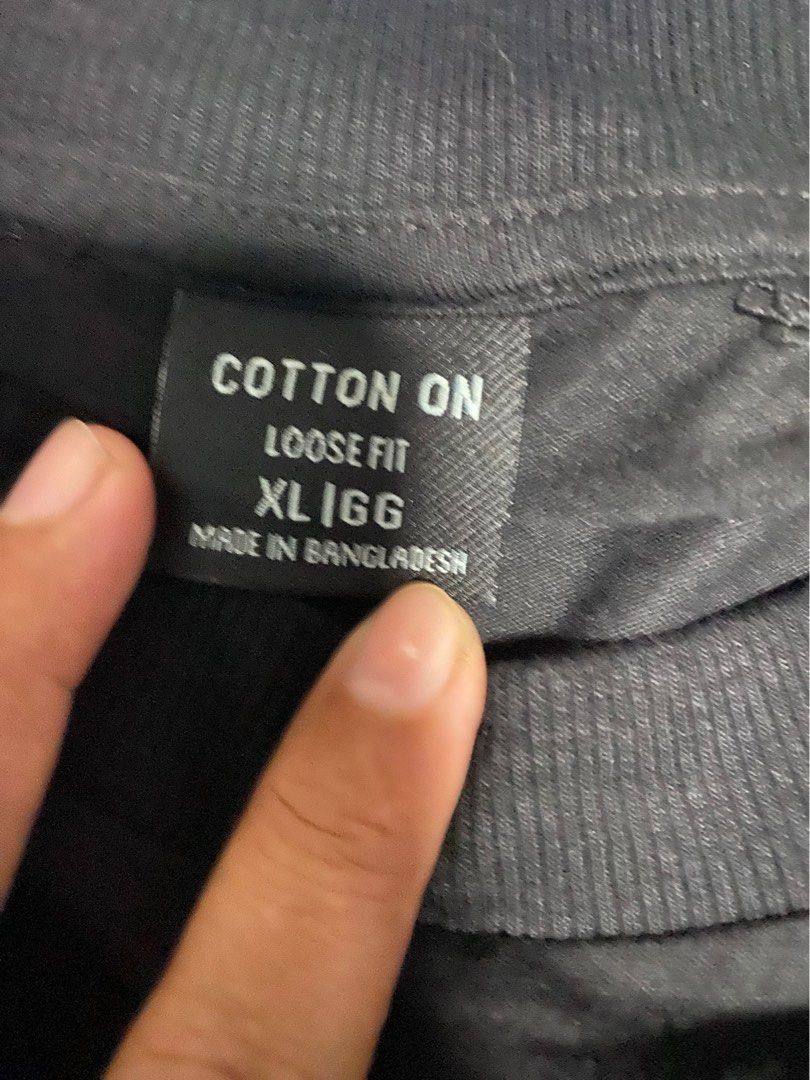 Cotton on Streetwear (Category: Tshirts & Polo Shirts ) located in Manila. Submitted by ohnalovespanda (Listing ID 1329955646, Image 3). Description: Cotton on Streetwear oversized box cut shirt brand new.