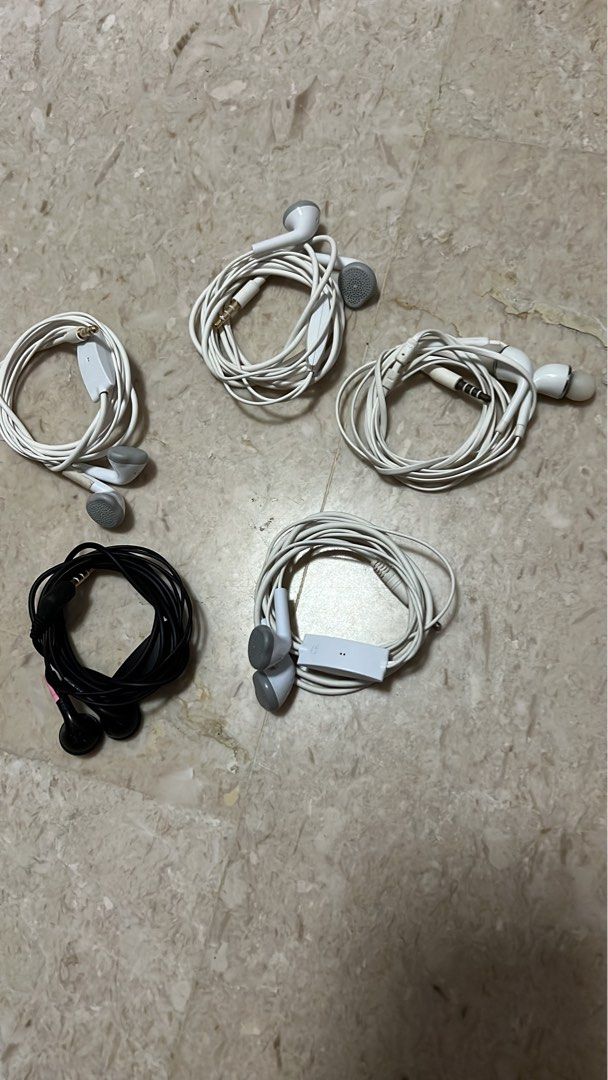 Earpiece