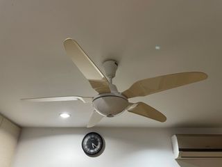 (Category: ) located in . Submitted by tonyycc (Listing ID 1329837938, Image 1). Description: .