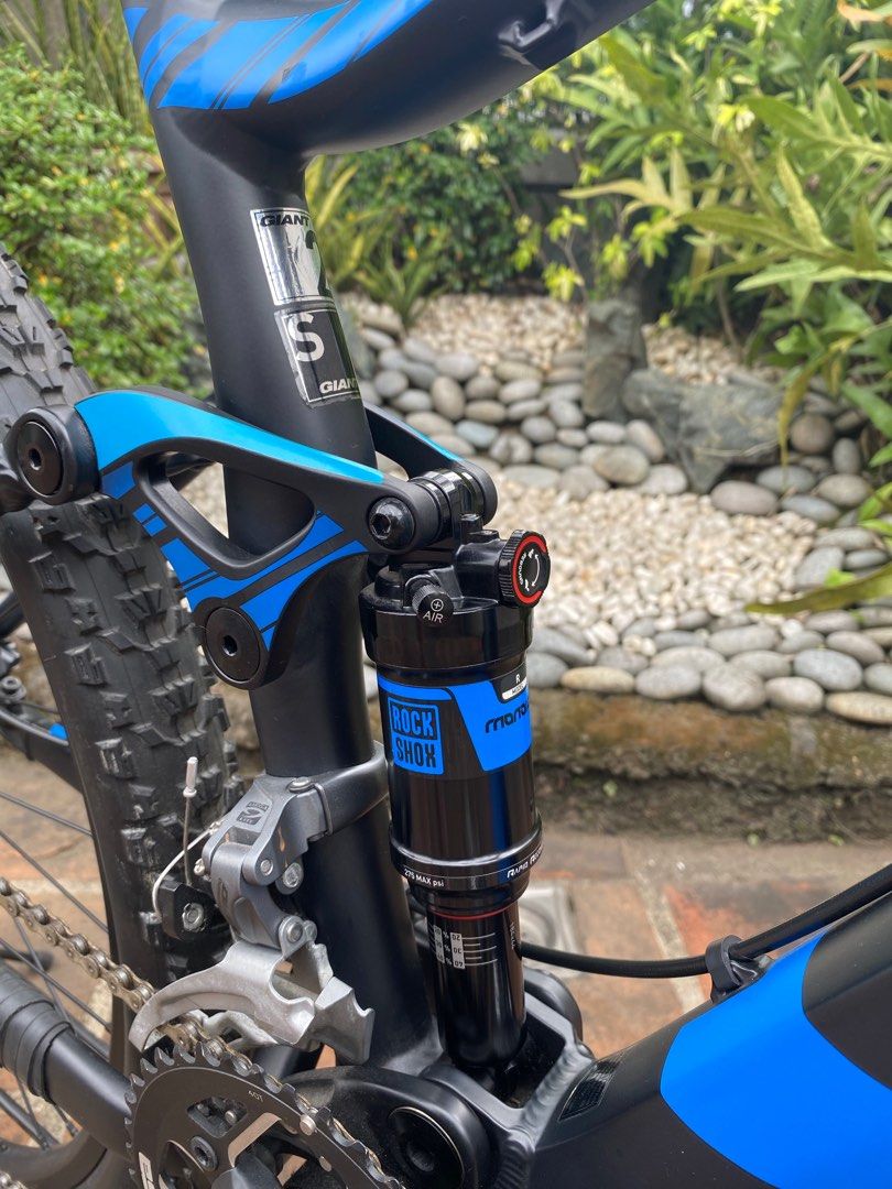 Giant Stance Bike Size 17 2017 Model Sports Equipment Bicycles Parts Bicycles on Carousell