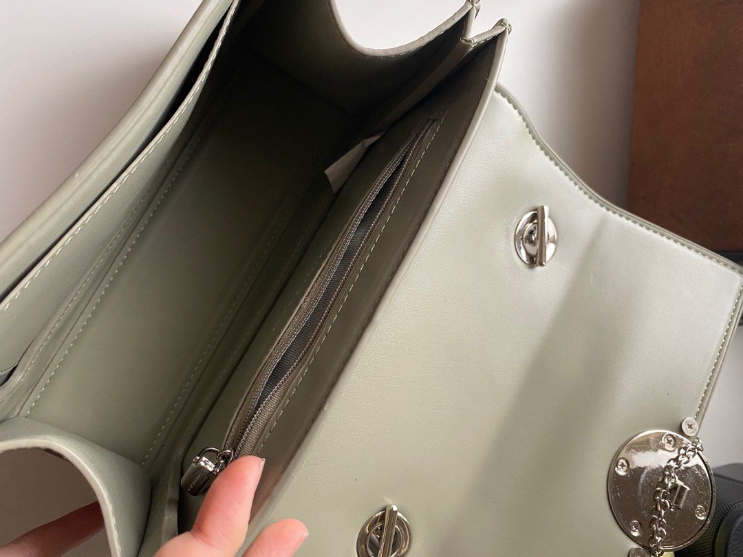 Handbag backpack (Category: Women's Bags & Wallets) located in Melbourne. Submitted by please167cm (Listing ID 1329997837, Image 3). Description: Price in photo..