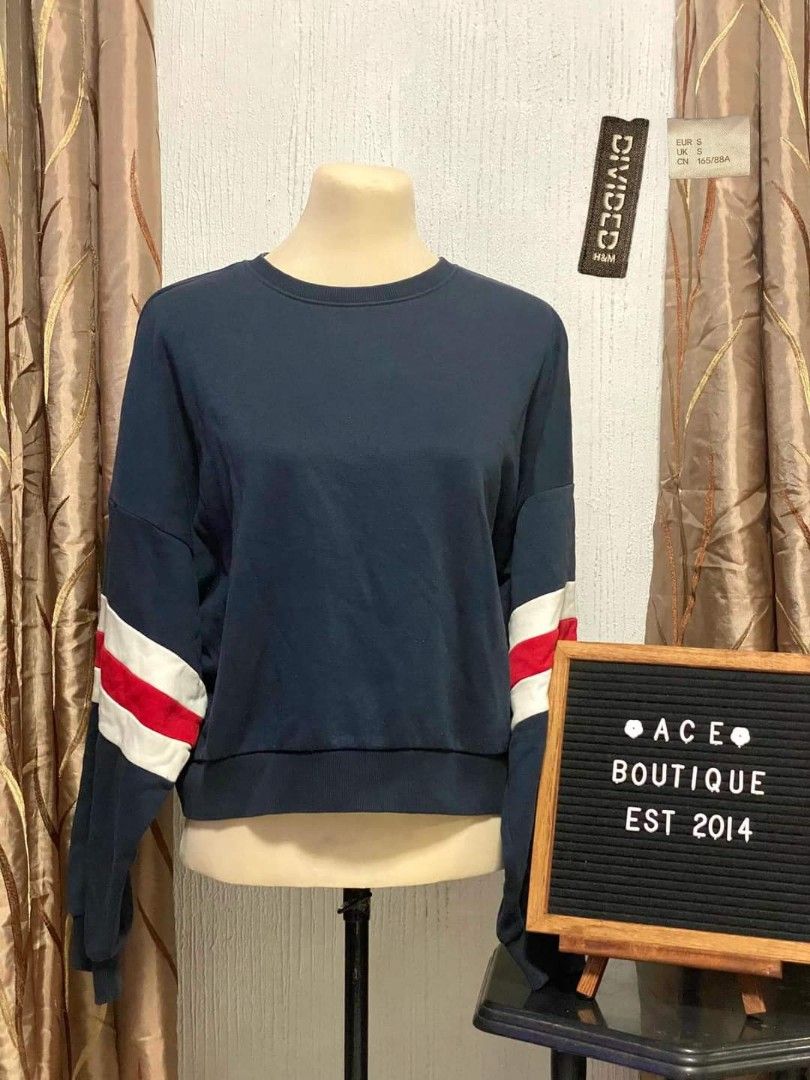 H&m red white and blue sweatshirt shop
