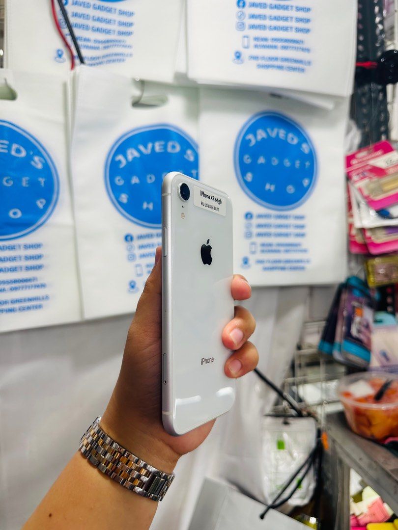 Iphone XR 64gb 86% batt FU US (Category: iPhone X Series) located in San Juan City. Submitted by javedsgadgetshop (Listing ID 1329977297, Image 3). Description: OPEN FOR INSTALLMENT VIA CREDIT CARD/GGIVES/SPAY/BILLEASE & SWAP/TRADE-IN! BUY AND SELL! Quick Specs : Iphone XR •64gb •US Variant •Good batt health •Factory Unlock •95% Smoothness •No hidden issue | No Repaired •100% Authentic | Not Refurbished •w/ OEM Charger & store warranty ❣️ - seria