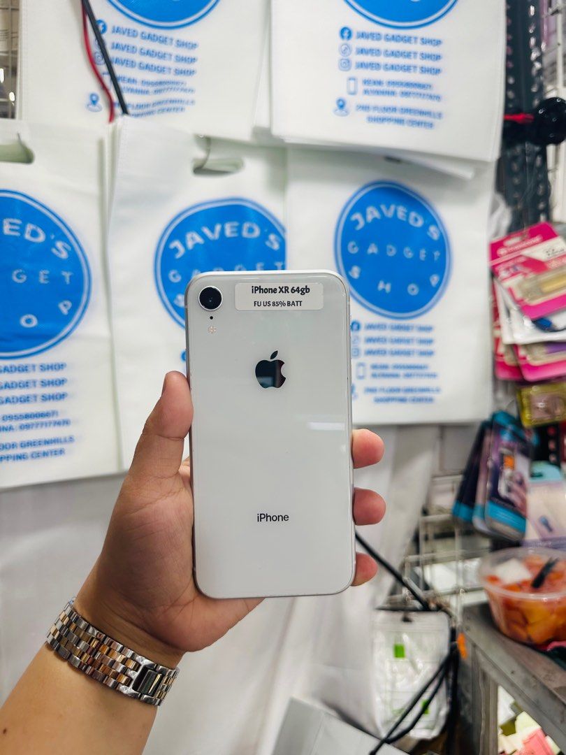 Iphone XR 64gb 86% batt FU US (Category: iPhone X Series) located in San Juan City. Submitted by javedsgadgetshop (Listing ID 1329977297, Image 1). Description: OPEN FOR INSTALLMENT VIA CREDIT CARD/GGIVES/SPAY/BILLEASE & SWAP/TRADE-IN! BUY AND SELL! Quick Specs : Iphone XR •64gb •US Variant •Good batt health •Factory Unlock •95% Smoothness •No hidden issue | No Repaired •100% Authentic | Not Refurbished •w/ OEM Charger & store warranty ❣️ - seria
