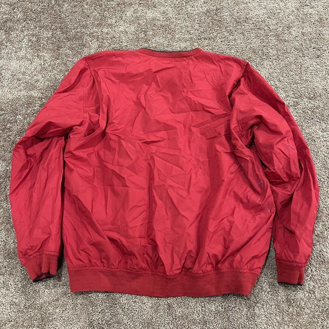 Izod XFG V Neck Windbreaker