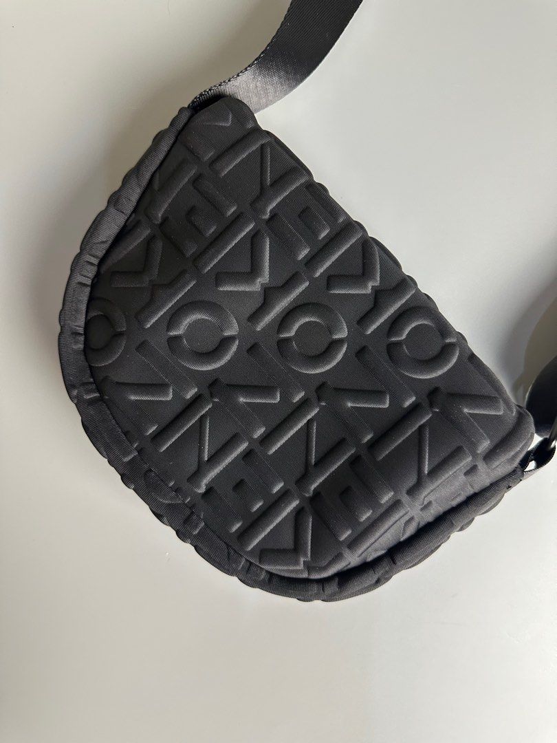 Kenzo Sling bag (Category: Cross-body Bags) located in Manila. Submitted by dough_lux (Listing ID 1329934970, Image 3). Description: .